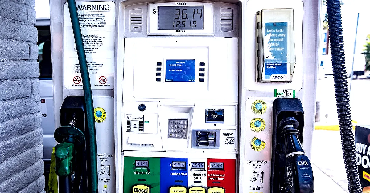 Echar gasolina a un diésel: ¡Desastre en potencia! (2024)